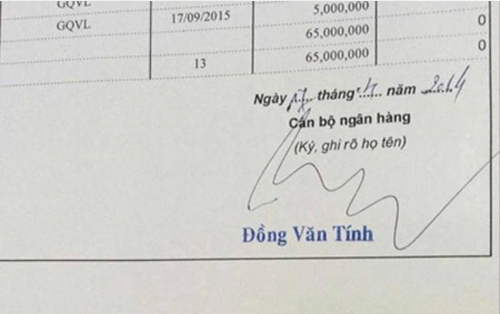 <p> <span style="color:rgb(51,51,51);background-color:rgb(245,245,245);">Tên và chữ ký đều "độc" như nhau.</span></p>