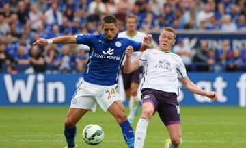 Vòng 37 Ngoại hạng Anh: Leicester City đăng quang, cuộc đua vẫn tiếp tục