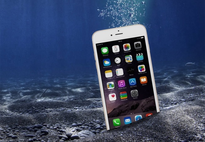 <p class="Normal"> Theo CNet, không ít người hy vọng chiếc iPhone mới nhất của Apple sẽ được trang bị khả năng chống nước để họ có thể thoải mái sử dụng khi đi bơi, gặp trời mưa...</p>