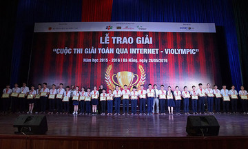 559 học sinh miền Trung nhận giải ViOlympic