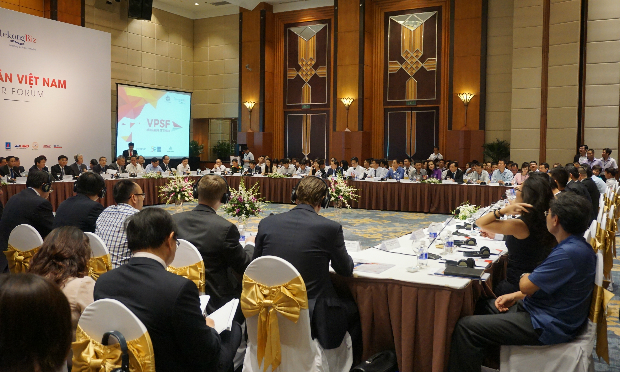 Diễn đàn kinh tế tư nhân (VPSF) 2016 đã diễn ra vào chiều ngày 3/6 tại Khách sạn Melia, Hà Nội với sự tham gia của gần 500 đại biểu từ khối Chính phủ, Doanh nghiệp và các ngành