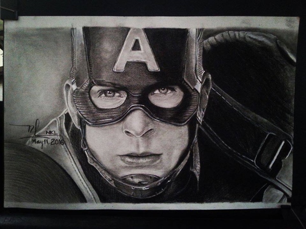 Tranh vẽ Captain America - nhân vật yêu thích của Linh trong phim Marvel.