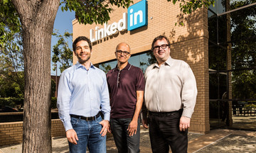 Microsoft bất ngờ thâu tóm LinkedIn với giá 26,2 tỷ USD