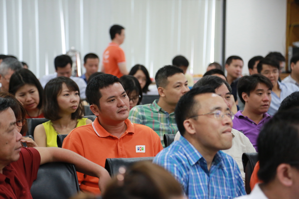 <p> Chương trình thu hút sự tham gia của gần 90 đại biểu là lãnh đạo FPT và các công ty thành viên, các chuyên gia công nghệ của công ty tại Việt Nam, Mỹ, Nhật Bản. </p>