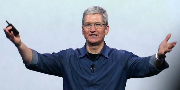 <p class="Normal"> <strong>8. Tim Cook</strong></p> <p class="Normal" style="text-align:justify;"> CEO của Apple có sự thăng hạng đáng kể sau khi đứng thứ 10 năm ngoái và thứ 18 trong liên tục hai năm trước đó. Người đứng đầu Apple xuất hiện ở bảng xếp hạng này năm 2012 với vị trí ấn tượng là số 1, sau khi ông đảm nhận vai trò CEO “quả táo cắn dở” trong thời điểm CEO huyền thoại Steve Jobs từ chức.</p>
