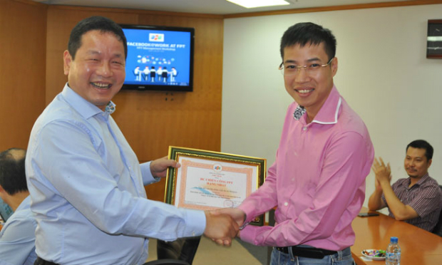 Chủ tịch FPT Trương Gia Bình đánh giá cao sự "kiên cường" của anh Trung và đội dự án trong việc trả giá thầu.