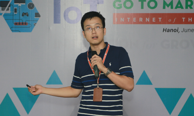 Anh Trần Tuấn Anh là người có nhiều bài viết liên quan đến API, anh đang tham gia dự án OpeFPT của tập đoàn.