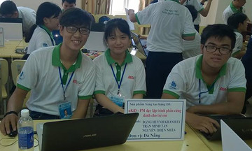 Giảng viên FPT giúp đoàn Đà Nẵng bội thu giải thưởng Tin học trẻ