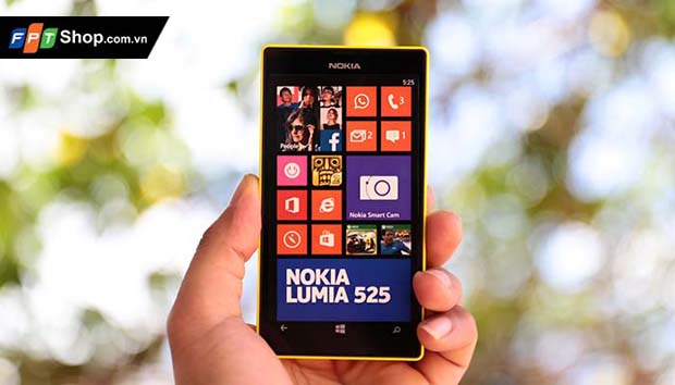 So với mức giá ban đầu 1,799 triệu đồng, Nokia Lumia 525 vừa được FPT Shop giảm đến 800.000 đồng, chỉ còn 999.000 đồng