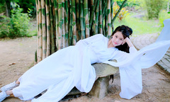 Hoa khôi áo dài hóa thân thành ‘Thần tiên tỷ tỷ’