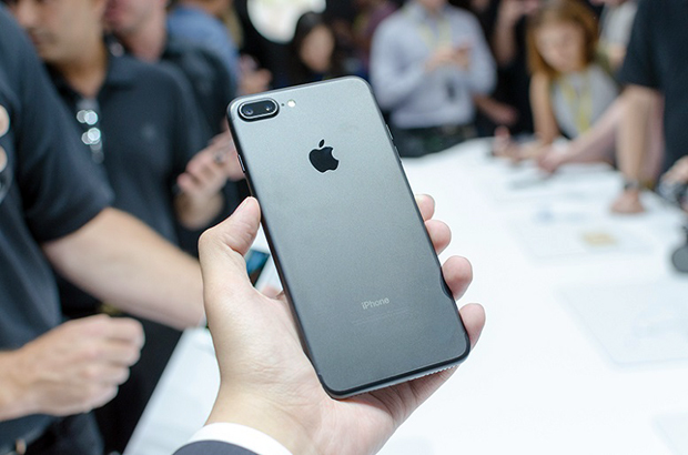 Apple đã tiến hành tăng lượng đặt hàng linh kiện của iPhone 7/ 7 Plus, khoảng 20-30%, nhằm đáp ứng nhu cầu mua sắm dịp cuối năm.