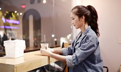 Nàng Hường xinh đẹp của FPT Shop