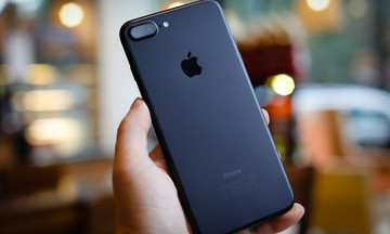 iPhone 7/7 Plus 'làm mưa làm gió' thị trường smartphone tháng 11