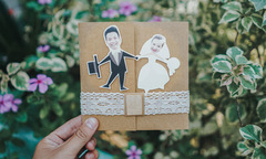 Thiệp cưới chibi siêu ngộ nghĩnh của vợ chồng trẻ