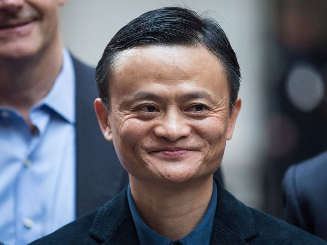 <p class="Normal" style="text-align:justify;"> <strong>Jack Ma - Chủ tịch Alibaba</strong></p> <p class="Normal" style="text-align:justify;"> Ngày nay, kiếm tiền rất đơn giản. Nhưng làm thế nào để vừa kiếm đủ tiền lại vừa có trách nhiệm với xã hội và cải thiện thế giới lại là điều rất khó.</p>