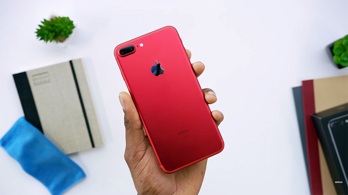 Những hình ảnh đầu tiên về iPhone 7 Plus phiên bản màu đỏ
