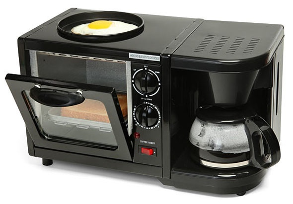 <p class="Normal"> Ba trong một: máy pha cà phê, nướng bánh mỳ, và chảo rán. <span>Một chiếc máy hoàn hảo để làm bữa sáng.</span></p>