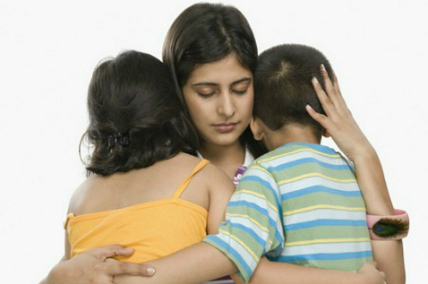 4-loi-ich-khi-bo-me-noi-xin-loi-voi-con