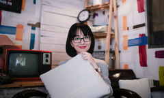 Cô gái 'tài sắc vẹn toàn' của nhà Phần mềm