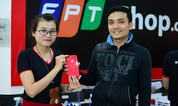 iPhone 7 Plus Red áp đảo số lượng đặt mua tại FPT Shop