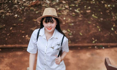 Bông hoa đẹp giữa đại ngàn