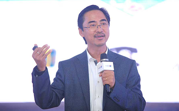 Anh Phan Thanh Sơn đặt mục tiêu xây dựng ở FPT IS một "cỗ máy cách tân/ Innovation Engine”, đón nhận ý tưởng từ bên trong, từ khách hàng/đối tác, từ bên ngoài… Từ đó, phát triển thành những công nghệ tiềm năng trị giá hàng triệu USD, đáp ứng nhu cầu khách hàng và thị trường.