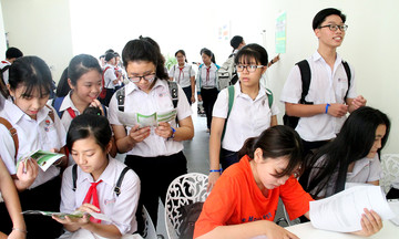 400 học sinh Đà Nẵng 'mục sở thị' FPT School