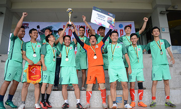 Tuyển FPT HCM lên ngôi vương RMIT Good Will Cup 2017