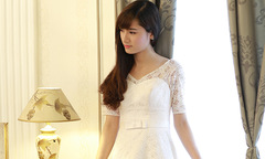 Vẻ thuần khiết của sơn nữ FPT Telecom