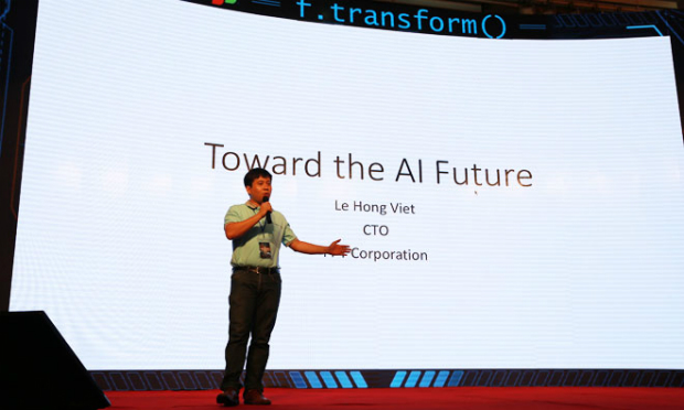 Giám đốc Công nghệ FPT cho biết: “FPT Tech Day 2017 - Trí tuệ nhân tạo được tổ chức với mục đích hỗ trợ cộng đồng công nghệ Việt nhanh chóng cập nhật và nắm bắt các xu hướng công nghệ AI mới nhất của các công ty hàng đầu thế giới.