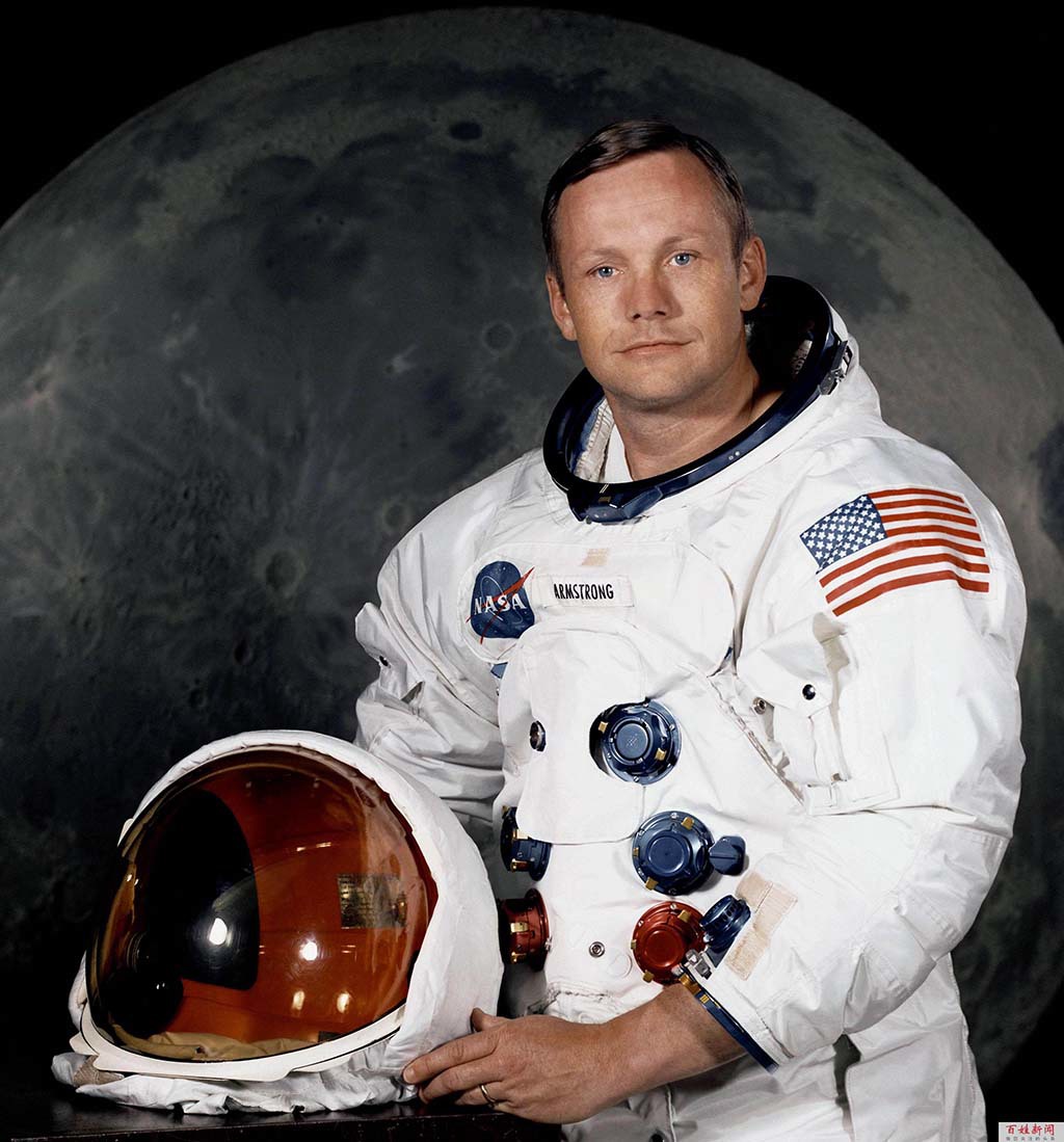 <p class="Normal"> <strong>7. Trang phục của phi hành gia nổi tiếng Neil Armstrong được làm tại một nhà máy sản xuất áo ngực</strong></p> <p class="Normal"> Rất ít người biết rằng trang phục của nhà phi hành gia đầu tiên đặt chân lên mặt trăng lại được sản xuất ra tại một nhà máy sản xuất áo ngực, có trụ sở đặt tại Dover, DE.</p>