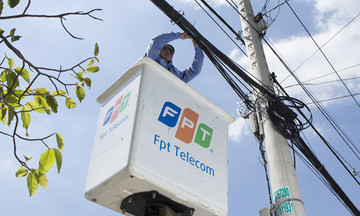 CEO FPT và Chủ tịch CMC đề nghị bỏ 'phí viễn thông công ích'
