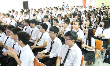 'FPT School là nơi để con em hoàn thiện tri thức và kỹ năng'