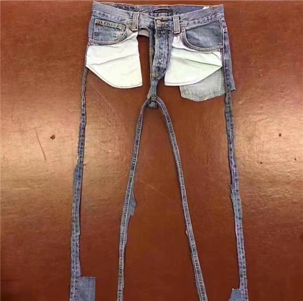 <p> Quần jeans mẫu 2017. </p>