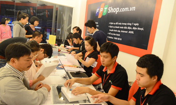 Dragon Capital và VinaCapital ẵm gọn 30% cổ phần FPT Shop
