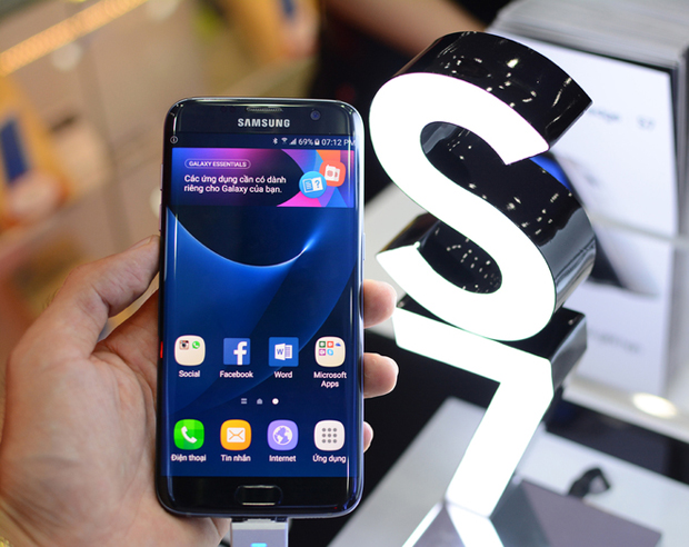 Samsung-Galaxy-S7-S7edge-HaDuong.jpg