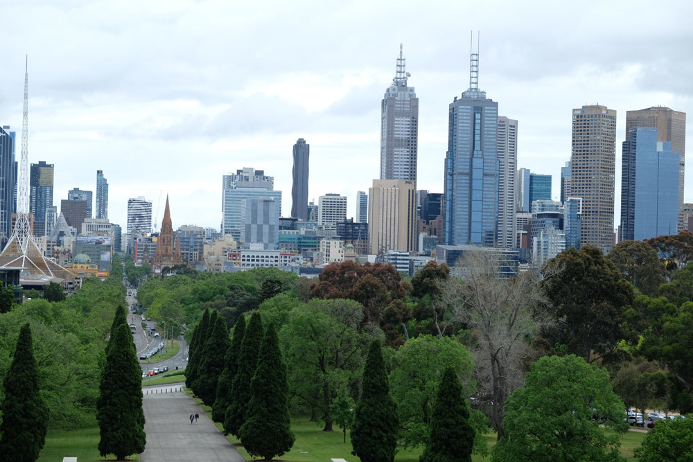 <p class="Normal"> Một góc thành phố nhìn từ trên cao. Melbourne là thủ phủ của bang Victoria và là thành phố lớn thứ hai ở Australia. </p>