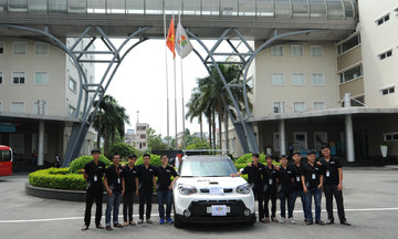 'Vén màn' hành trình xây công nghệ xe tự tái đầu tiên của Việt Nam