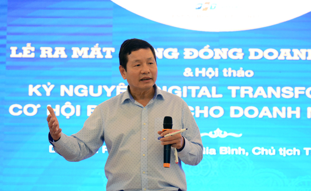 Anh Trương Gia Bình - Chủ tịch FPT, cho rằng, lâu nay chúng ta đang nói nhiều về Cuộc cách mạng công nghiệp lần thứ 4 với rất nhiều từ khóa, nhưng điểm nhấn quan trọng nhất trong đó chính là trí tuệ nhân tạo.