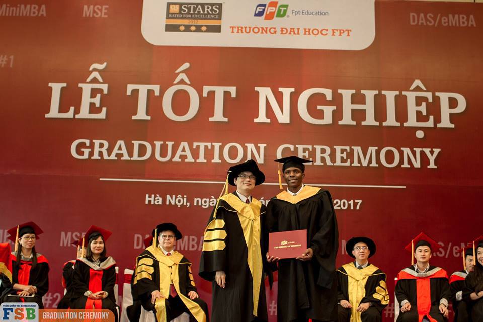 <p> Chương trình MBA tại FSB cũng thu hút sự tham gia của các học viên đến từ nhiều quốc gia khác nhau đang theo học hoặc làm việc tại Việt Nam. </p>