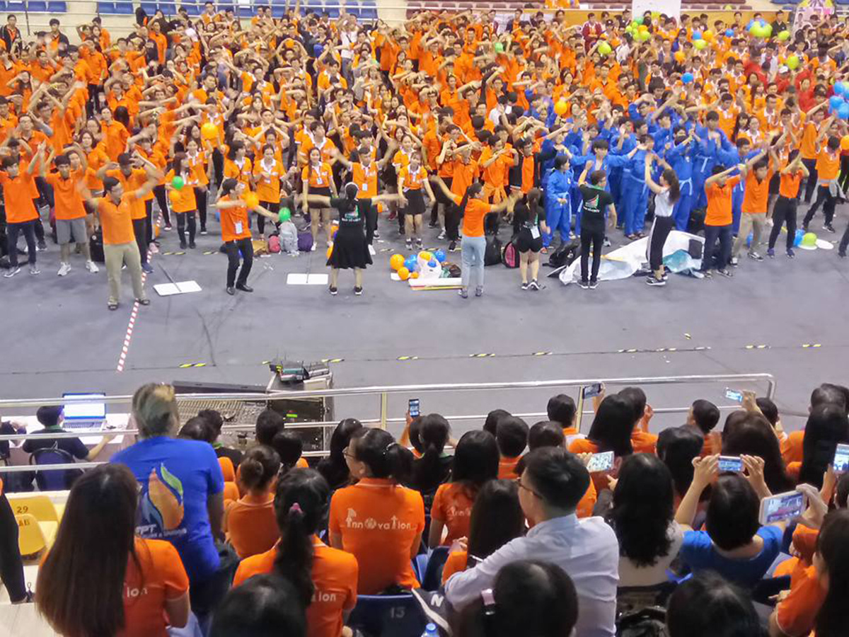 <p> Elympic là hội thao thường niên được Tổ chức Giáo dục FPT phía Nam tổ chức nằm trong chuỗi hoạt động tôn vinh Ngày Nhà giáo Việt Nam 20/11. </p>