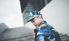 Nam quản lý FPT phong cách với đồ rằn ri