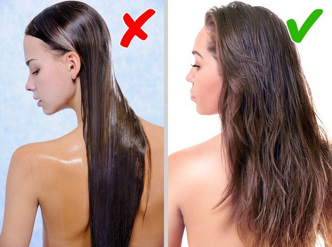 <p class="Normal"> <strong>3. Chải tóc sau khi gội đầu</strong></p> <p class="Normal"> Chải tóc sau khi gội là một trong những thói quen phổ biến nhất. Nhưng nó rất có hại cho tóc của bạn. Nguyên nhân là tóc ướt dễ tổn thương hơn rất nhiều so với tóc khô, đặc biệt là khi chải nó. Việc chải tóc khi ướt sẽ khiến tóc giòn hơn, và dễ khô gãy hơn.</p> <p class="Normal"> Để bảo vệ mái tóc của mình, hãy sử dụng một chiếc khăn, nhẹ nhàng vỗ vào tóc. Đừng chà xát tóc và hãy để cho tóc được khô tự nhiên. Sau khi tóc khô hoàn toàn, hãy chải tóc từ phía dưới ngược lên, vừa chải từng đoạn nhỏ vừa gỡ rối. Dù tóc dài đi chăng nữa bạn cũng nên làm vậy.</p>