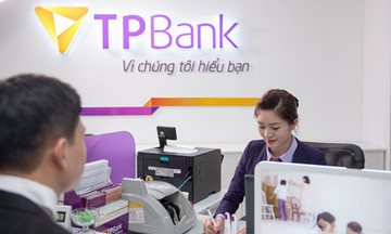 CEO Bùi Quang Ngọc: ‘FPT chưa tính chuyện thoái vốn khỏi TPBank’