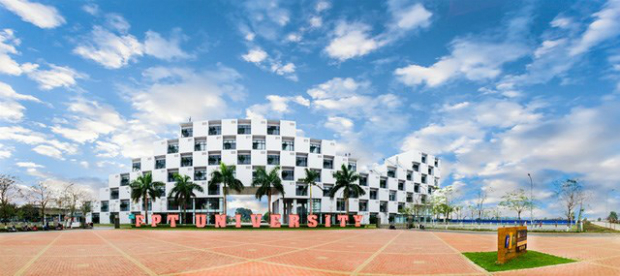 Các thí sinh FPT Edu Hackathon 2018 còn có cơ hội tới tận mục sở thị toà nhà giảng đường có kiến trúc độc đáo của FPT Edu tại campus Hoà Lạc
