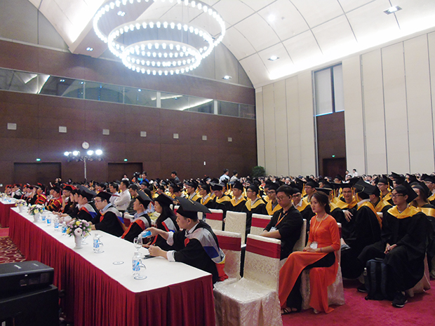 Buổi lễ tốt nghiệp đợt 1 của ĐH FPT năm 2018 có sự tham dự của hơn 100 phụ huynh của sinh viên.
