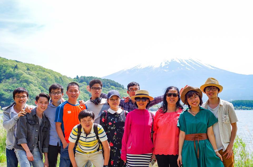 <p> Cùng chung điểm đến với chị Như, các CBNV khác của FPT Japan cũng đã đến núi Phú Sĩ trong dịp lễ này.</p>