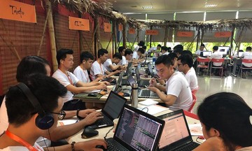 51 coder đấu trí lập trình FPT Edu Hackathon 2018