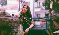 Nét đẹp hoài cổ của cô nàng kinh doanh nhà Hệ thống