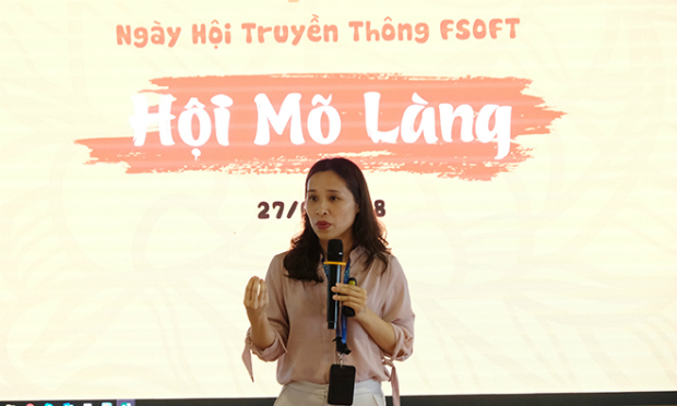 Chị Nguyễn Thị Đan Phượng, Trưởng ban Marketing - Truyền thông và Quản lý đối tác chiến lược (MCP) trình bày về sơ đồ tổ chức của ban và định hướng truyền thông trong thời gian tới của FPT Software.
